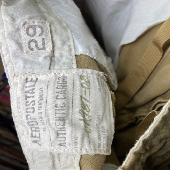 Aeropostale Mens Shorts Size 29 Khaki Cargo - Picture 2 of 3
